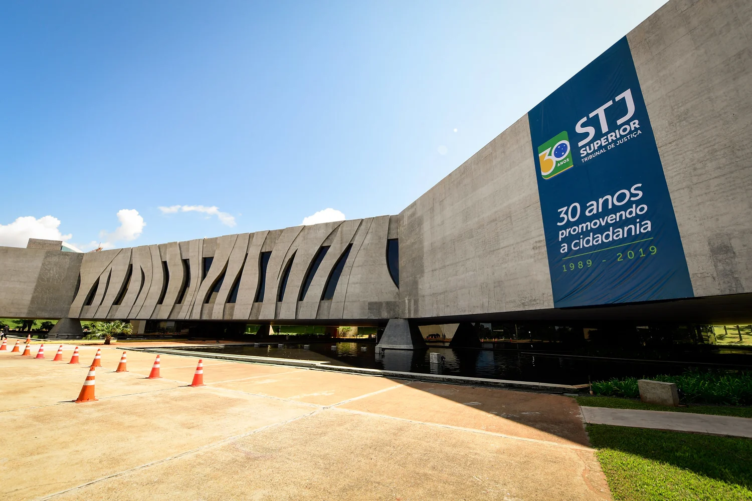 Seu processo foi suspenso pelo Tema 1124 do STJ por causa de perícia técnica? Entenda por que isso pode estar errado