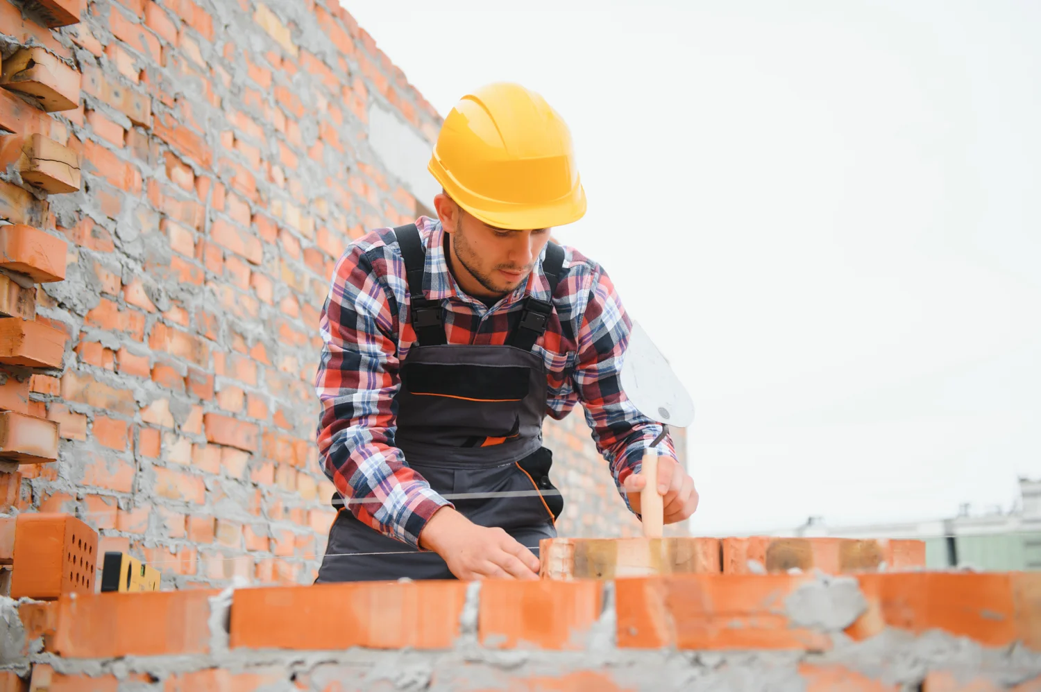 Aposentadoria Especial para profissionais da construção civil (pedreiros, serventes, carpinteiros e mestre de obras)