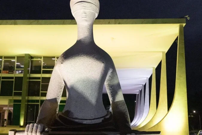 PEC e STF convergem para o fim da "Aposentadoria Premiada" na Magistratura