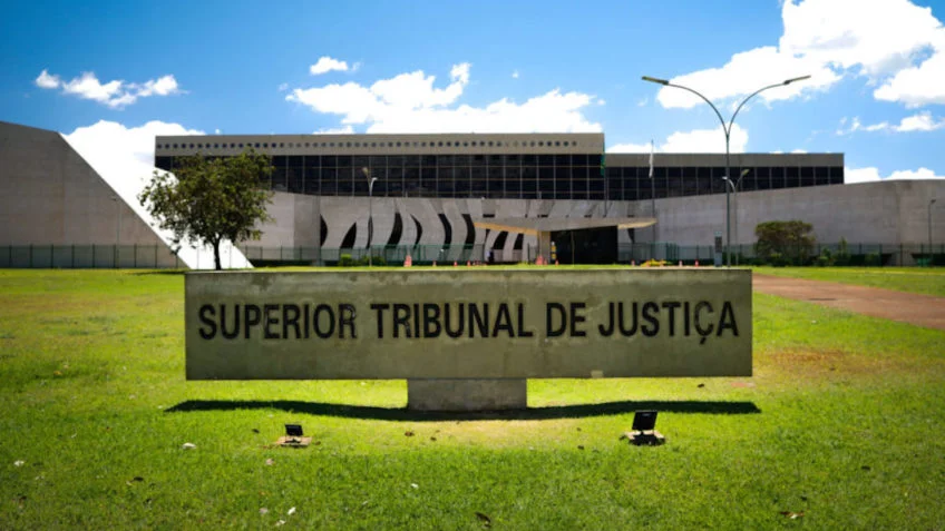 STJ definirá se descontos indevidos em benefícios previdenciários geram dano moral presumido
