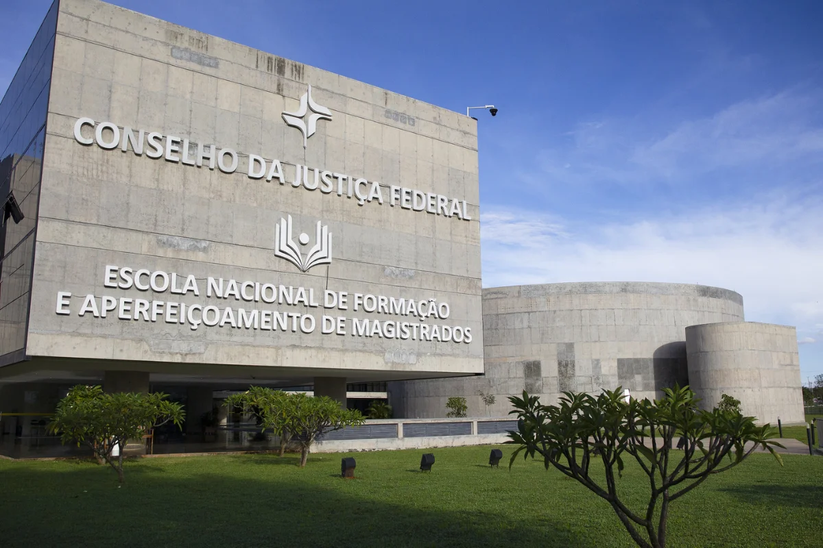 TNU muda entendimento sobre decadência para revisão de acumulação indevida de benefícios previdenciários