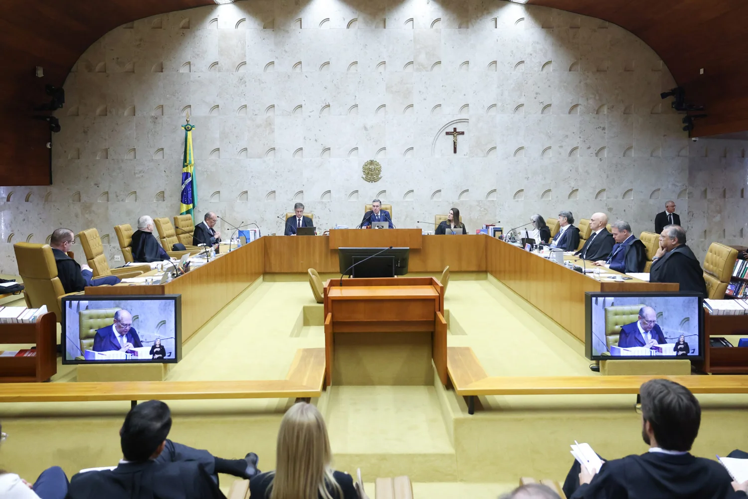 Tema 1300: STF mantém regra da Reforma e valida redução da aposentadoria por incapacidade permanente