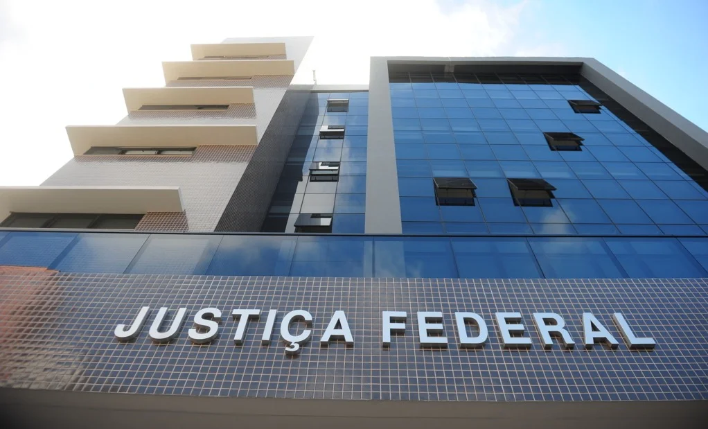 Juíza Federal afasta devolução de valores ao entender que modulação dos efeitos da revisão da vida toda pelo STF superou o Tema 692 do STJ